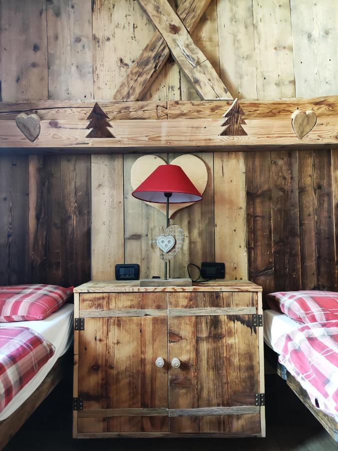 La Tana Dell'Orso Apartment กัมปีเตลโลดีฟัสซา ภายนอก รูปภาพ
