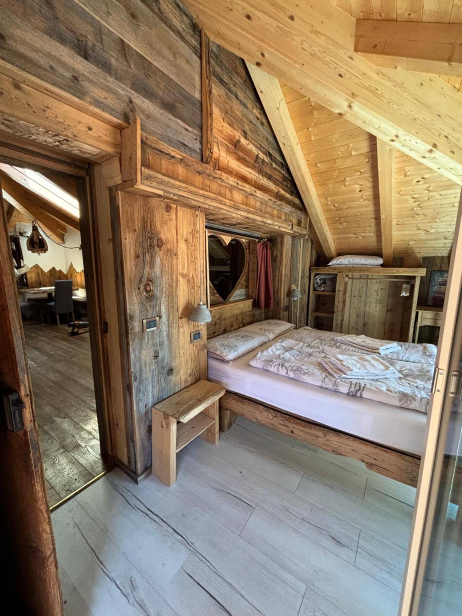 La Tana Dell'Orso Apartment กัมปีเตลโลดีฟัสซา ภายนอก รูปภาพ